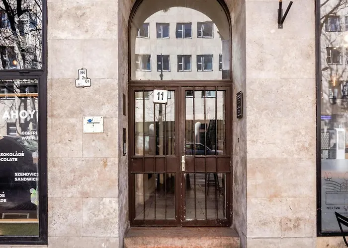 Unique Experience * Budapest